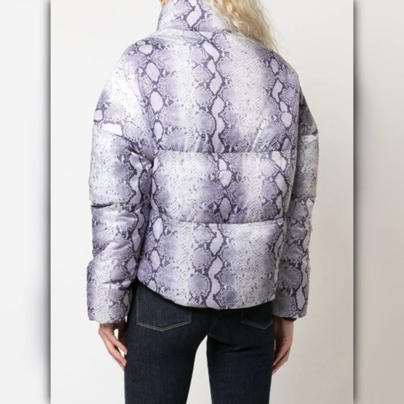 Apparis Womens Snake Print Lightweight Puffer Jacket - Picture 3 of 3